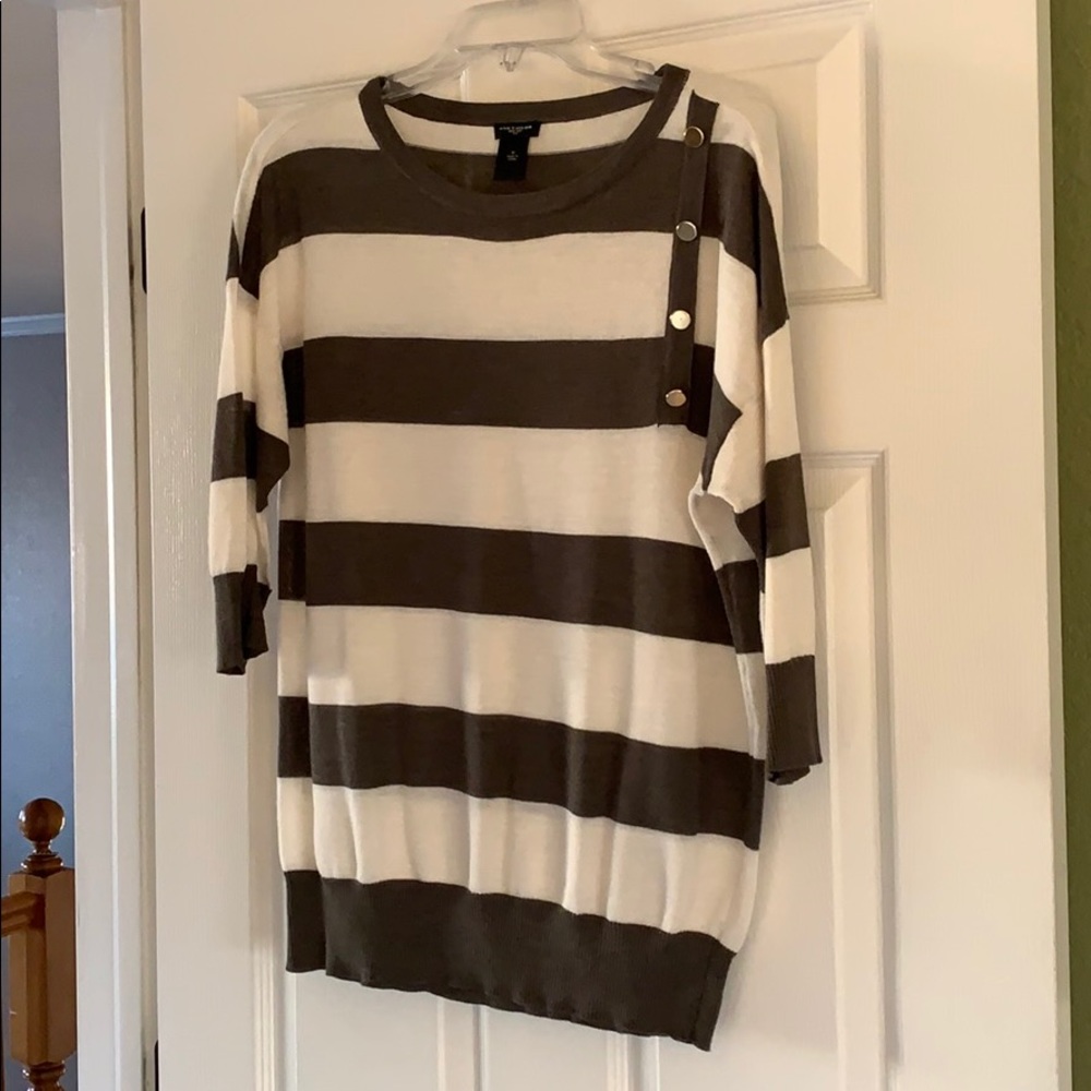 Ann Taylor Factory Striped Side Button Top, M
